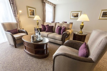 The Swans Nest Hotel