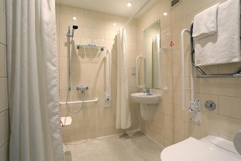 The Swans Nest Hotel