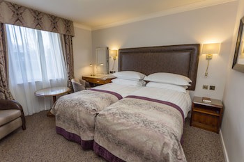 The Swans Nest Hotel