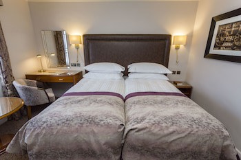 The Swans Nest Hotel