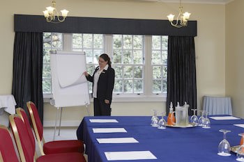 Best Western Kings Manor Hotel
