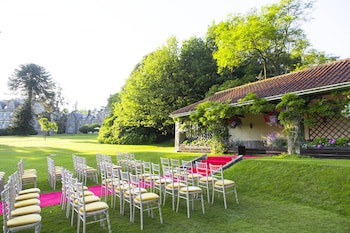 Ashdown Park Hotel & Country Club