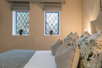 Ashdown Park Hotel & Country Club