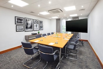 Holiday Inn Gloucester-Cheltenham, An Ihg Hotel