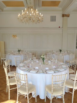 The Queens Hotel