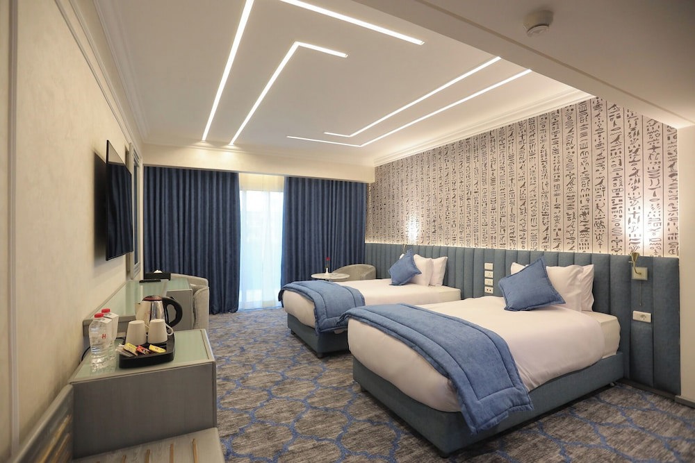 Pyramids Park Resort Cairo