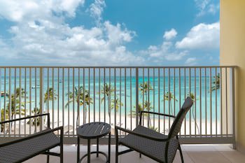 Holiday Inn Resort Aruba