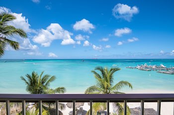 Holiday Inn Resort Aruba