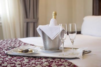 Claridge Hotel