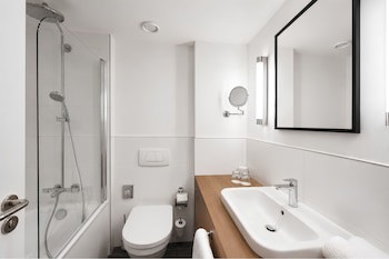 Holiday Inn Berlin City West by IHG galeri fotoğrafı