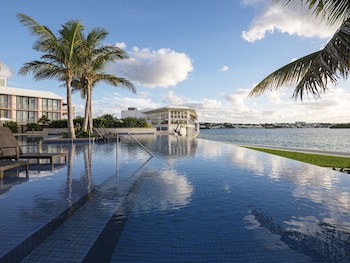 Hamilton Princess & Beach Club - A Fairmont Managed Hotel