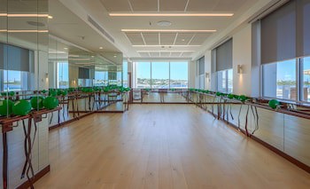 Hamilton Princess & Beach Club - A Fairmont Managed Hotel