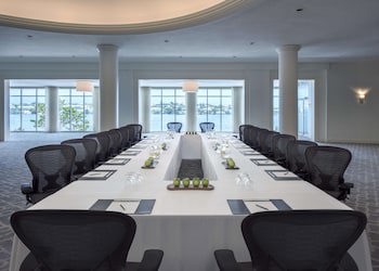 Hamilton Princess & Beach Club - A Fairmont Managed Hotel