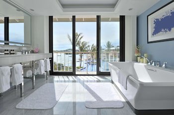 Hamilton Princess & Beach Club - A Fairmont Managed Hotel