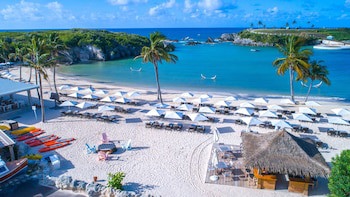 Hamilton Princess & Beach Club - A Fairmont Managed Hotel