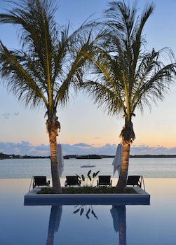 Hamilton Princess & Beach Club - A Fairmont Managed Hotel