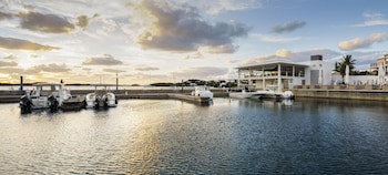 Hamilton Princess & Beach Club - A Fairmont Managed Hotel