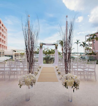 Hamilton Princess & Beach Club - A Fairmont Managed Hotel