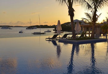 Hamilton Princess & Beach Club - A Fairmont Managed Hotel