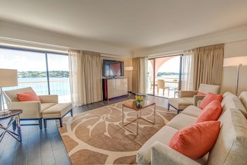 Hamilton Princess & Beach Club - A Fairmont Managed Hotel