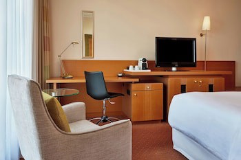 Sheraton Duesseldorf Airport Hotel galeri fotoğrafı