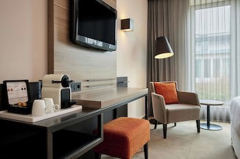 Sheraton Duesseldorf Airport Hotel galeri fotoğrafı