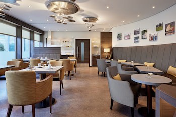 Sheraton Duesseldorf Airport Hotel galeri fotoğrafı
