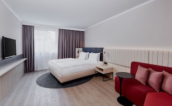Crowne Plaza Hamburg - City Alster by IHG galeri fotoğrafı