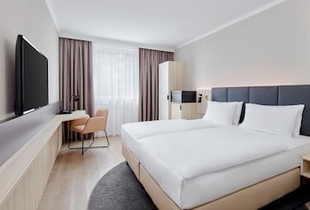 Crowne Plaza Hamburg - City Alster by IHG galeri fotoğrafı
