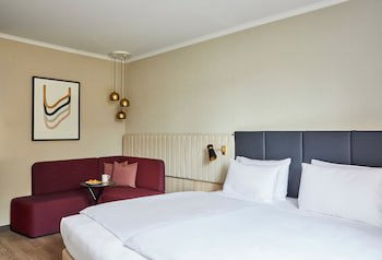 Crowne Plaza Hamburg - City Alster by IHG galeri fotoğrafı