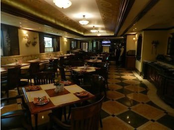Ramada Plaza By Wyndham Palm Grove