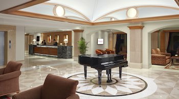 Ramada Plaza By Wyndham Palm Grove