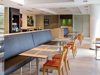 Mercure City Den Haag Central Hotel