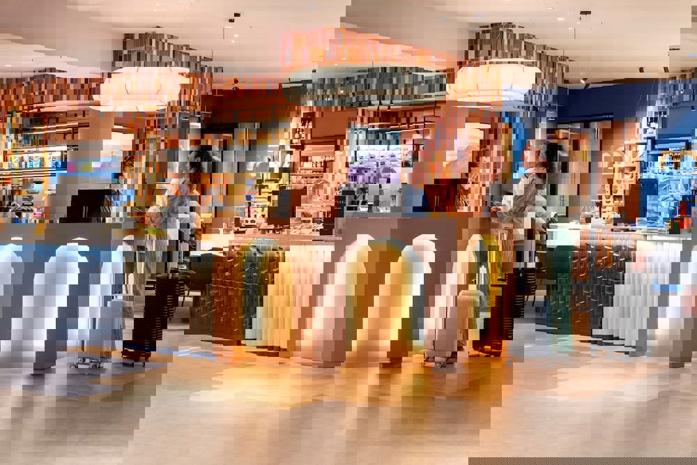 TRIBE Den Haag Centraal