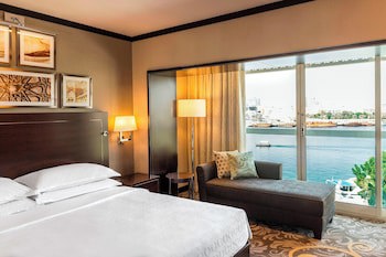Sheraton Dubai Creek Hotel & Towers fotoğrafı