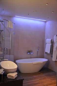 Danesfield House Hotel And Spa
