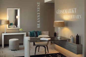 Renaissance Hamburg Hotel galeri fotoğrafı