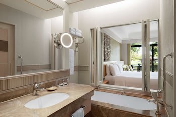 Shangri-La Rasa Sentosa, Singapore