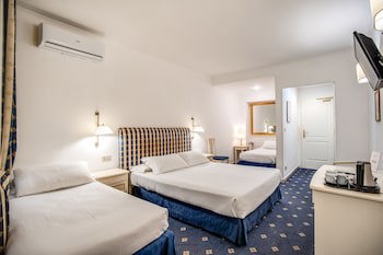 Napoleon Hotel galeri fotoğrafı