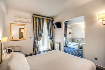 Napoleon Hotel galeri fotoğrafı