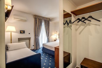 Napoleon Hotel galeri fotoğrafı