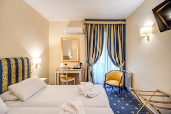 Napoleon Hotel galeri fotoğrafı
