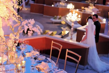 Cairo Marriott Hotel & Omar Khayyam Casino