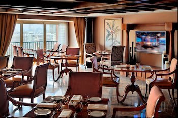Cairo Marriott Hotel & Omar Khayyam Casino