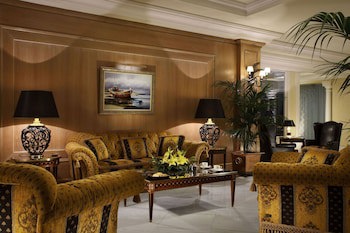 Royal Olympic Hotel fotoğrafı