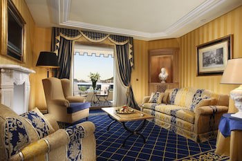 Royal Olympic Hotel galeri fotoğrafı