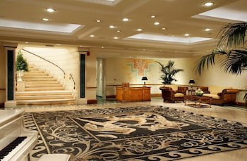 Royal Olympic Hotel fotoğrafı