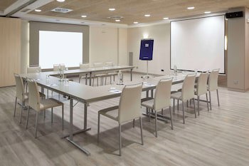 Nh Pamplona Iruna Park