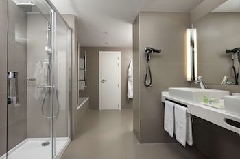 Nh Pamplona Iruna Park