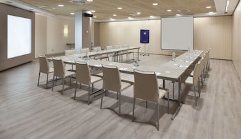 Nh Pamplona Iruna Park